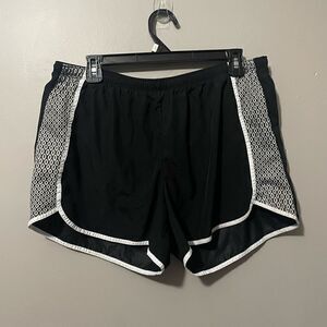 Champion shorts size L 